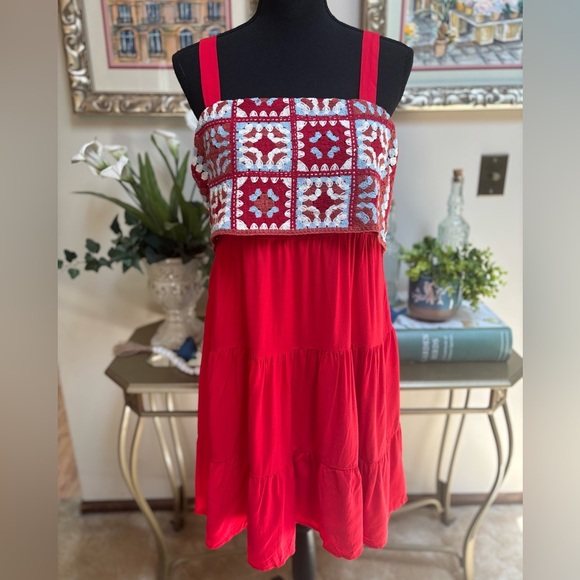 NEW YORK & CO. RED EMBROIDERED CROCHET BOHO WESTERN CASUAL RUFFLE DRESS SZ M - Picture 1 of 8